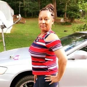 Meet your Posher, Debra